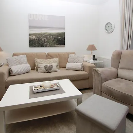 Gmelinstra_e 12_ Whg_ 2_ Haus Apartamento *